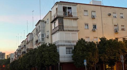 Foto 2 de Piso en venta en Plaza del Aljarafe, 13, El Plantinar – Avda. La Paz - El Juncal, Sevilla