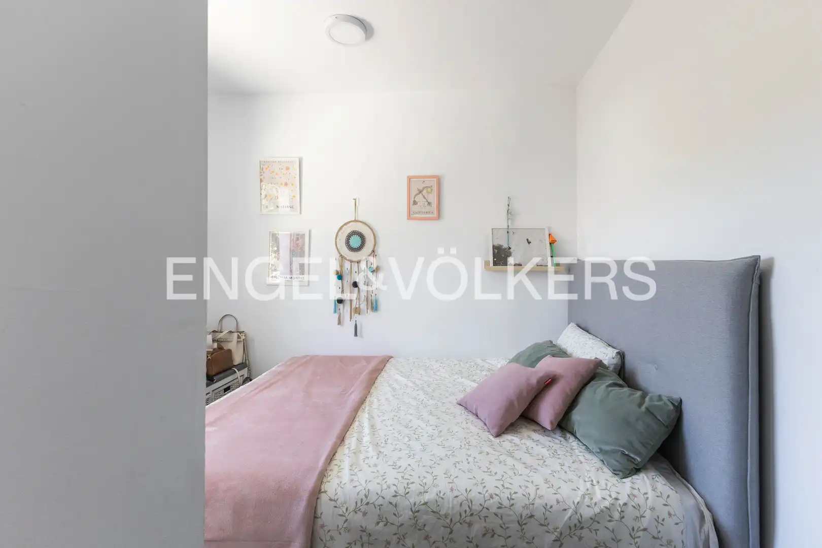 Habitación de Casa o chalet en venta en Paracuellos de Jarama con Aire acondicionado, Calefacción y Jardín privado