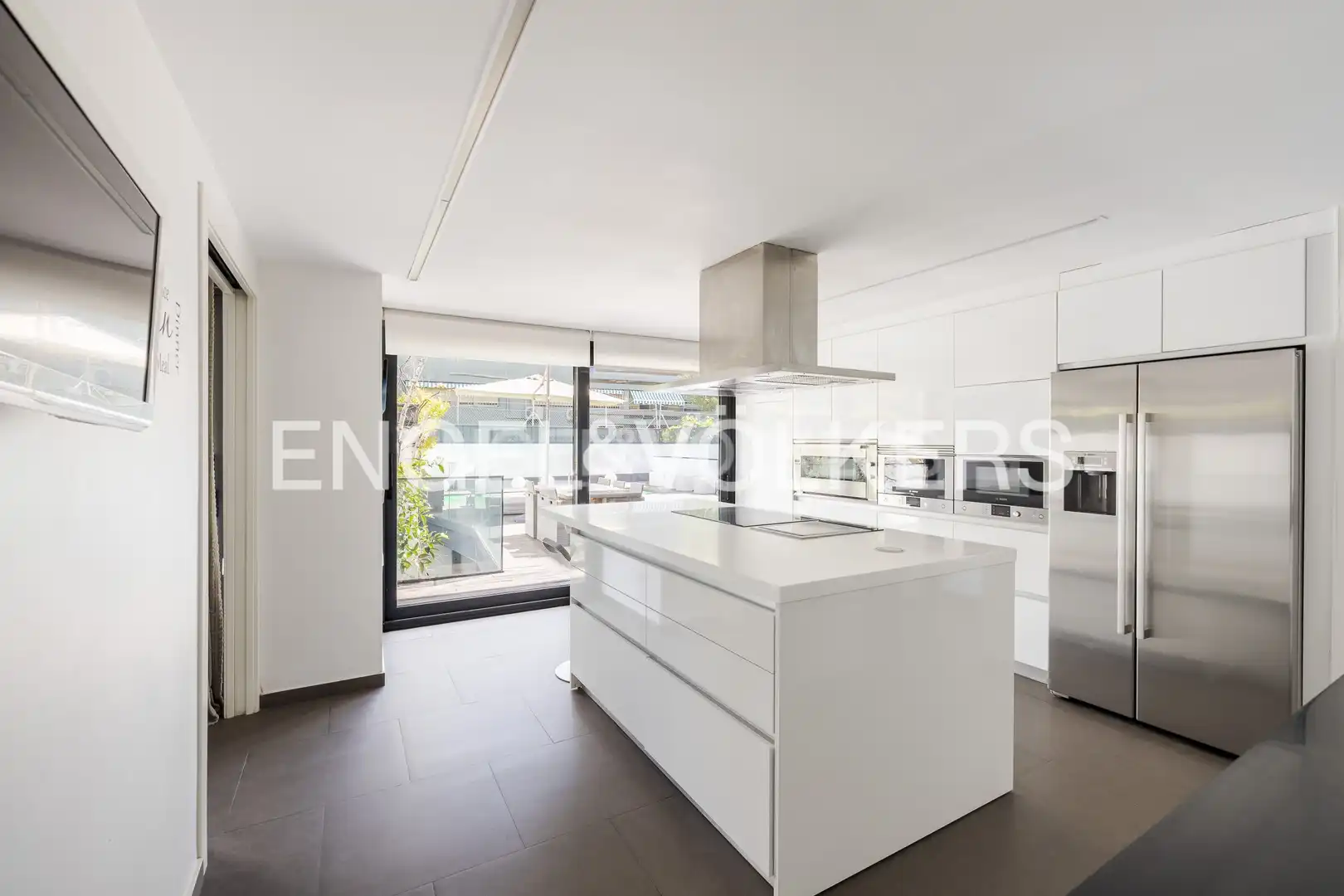 Kitchen of Houses for sale in Madrid  with Air Conditioner, Heating and Terrace