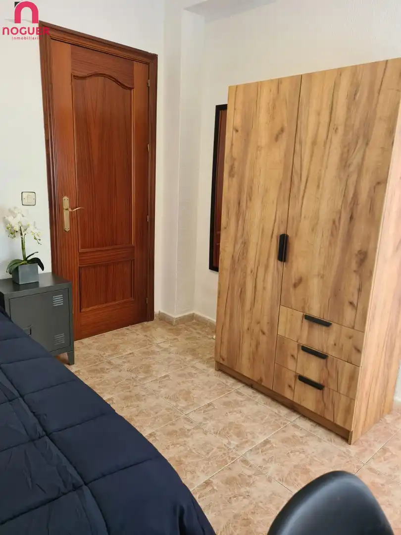 Bedroom of Flat for rent in Córdoba  with Heating and Furnished