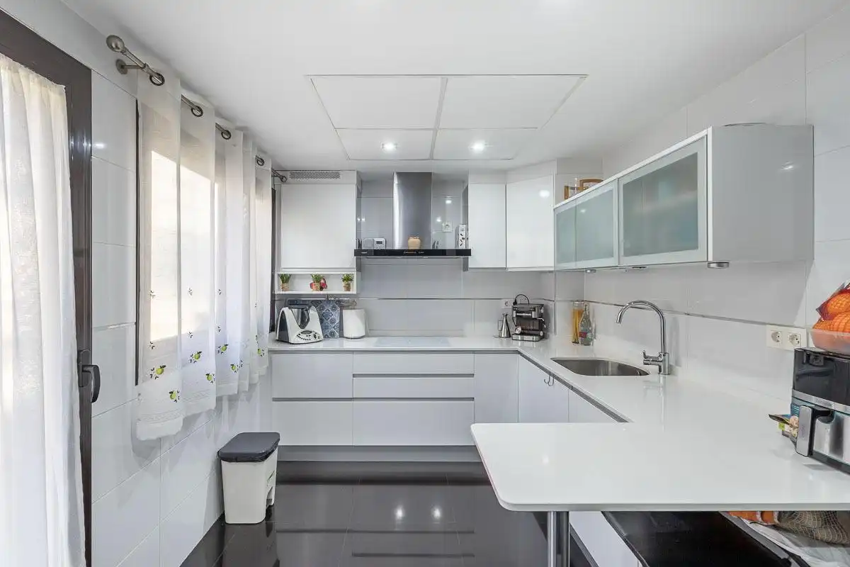 Cocina de Casa o chalet en venta en Maracena con Aire acondicionado, Calefacción y Terraza