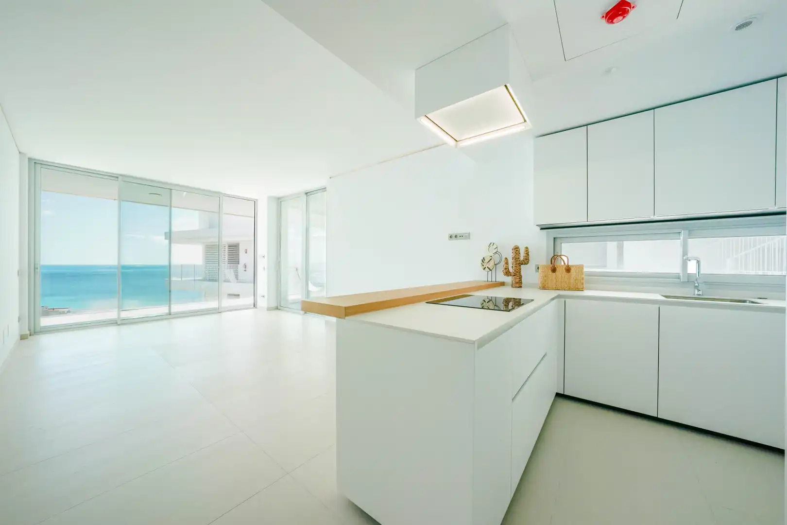 Ático con piscina en venta en Las Gaviotas  - Carvajal, imagen 2