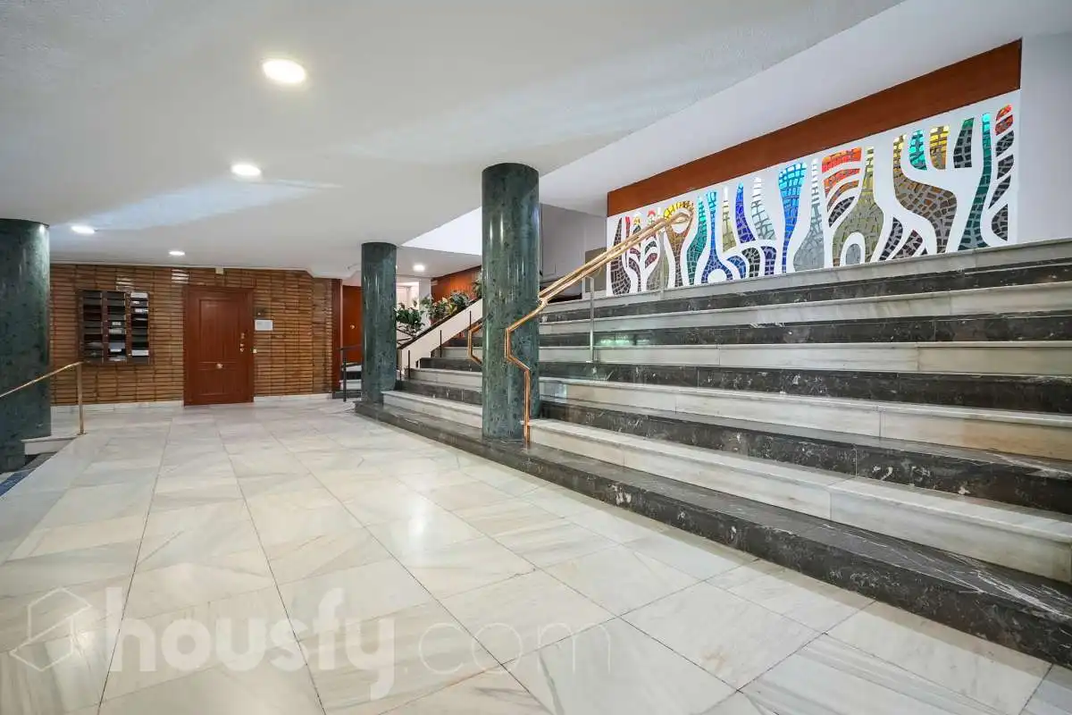 Piso en venta en Madrid con Aire acondicionado, Calefacción y Terraza