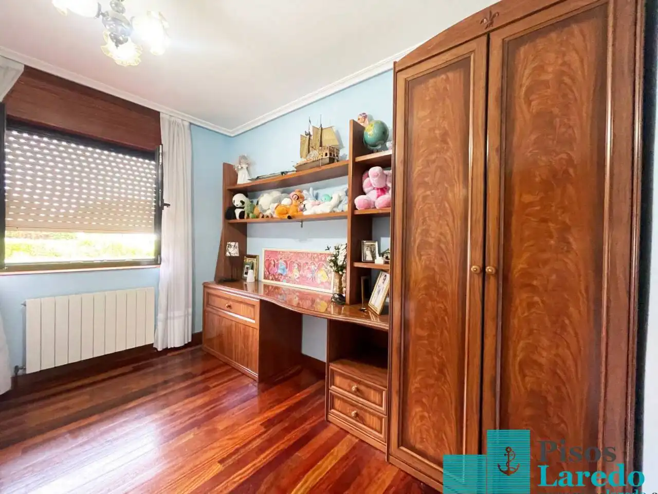 Bedroom of Houses for sale in Argoños   with Heating, Private garden and Parquet flooring