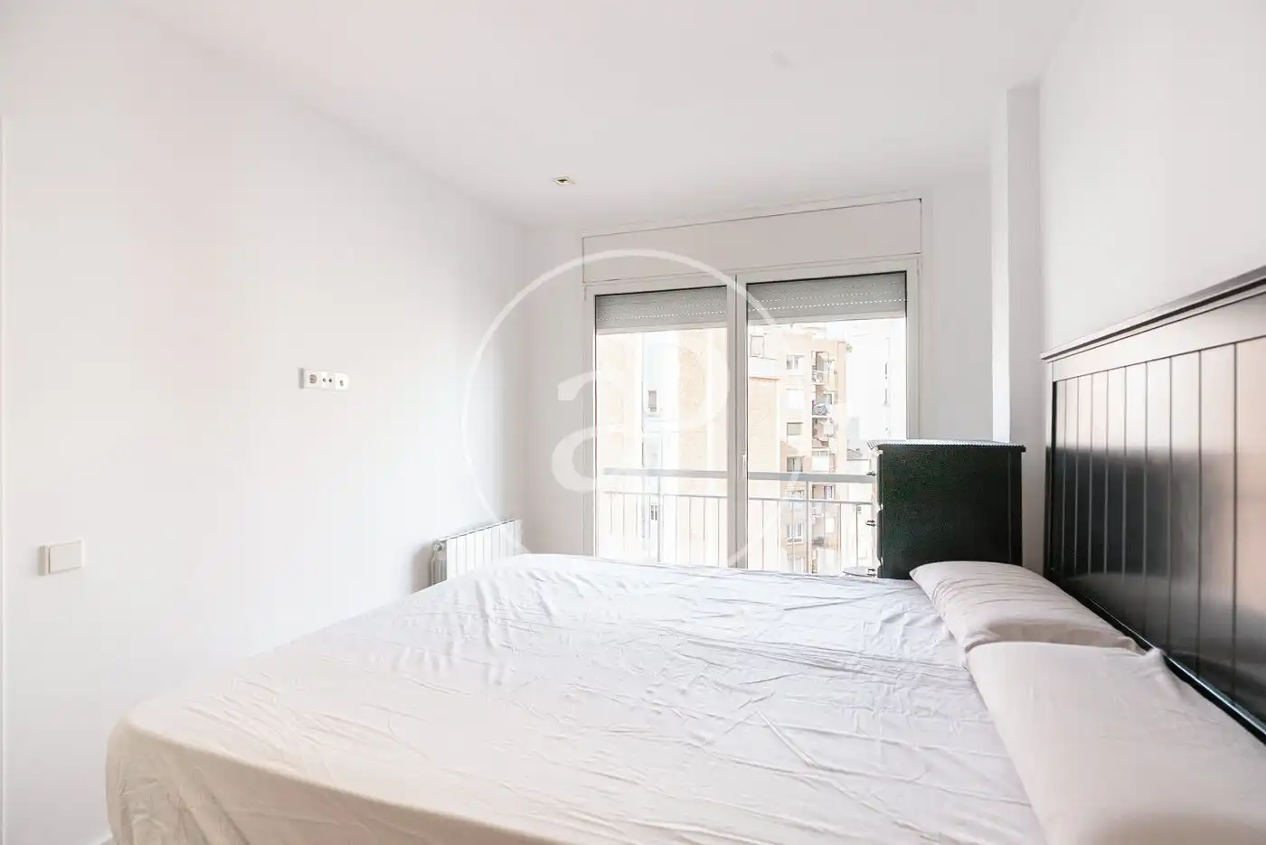 Schlafzimmer von Wohnung zum Verkauf in Barcelona mit Klimaanlage, Heizung und Terrasse