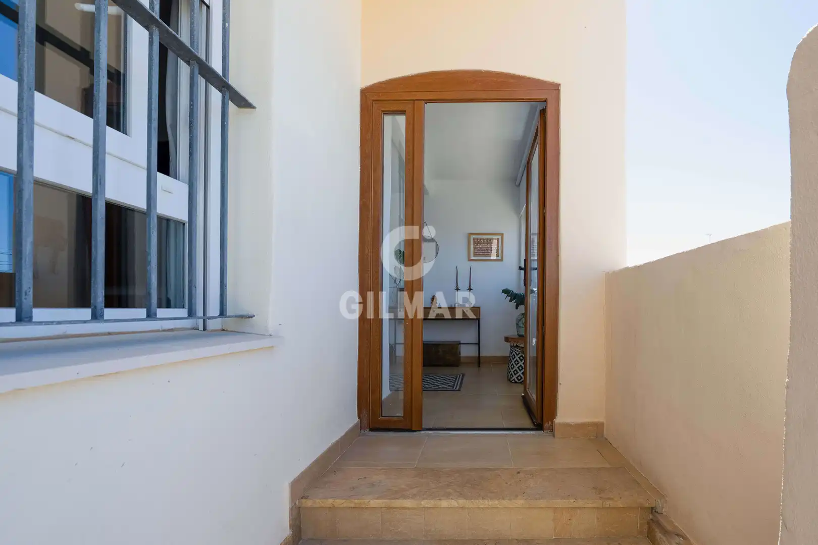 Einfamilien-Reihenhaus zum Verkauf in Tarifa mit Heizung, Privatgarten und Schwimmbad