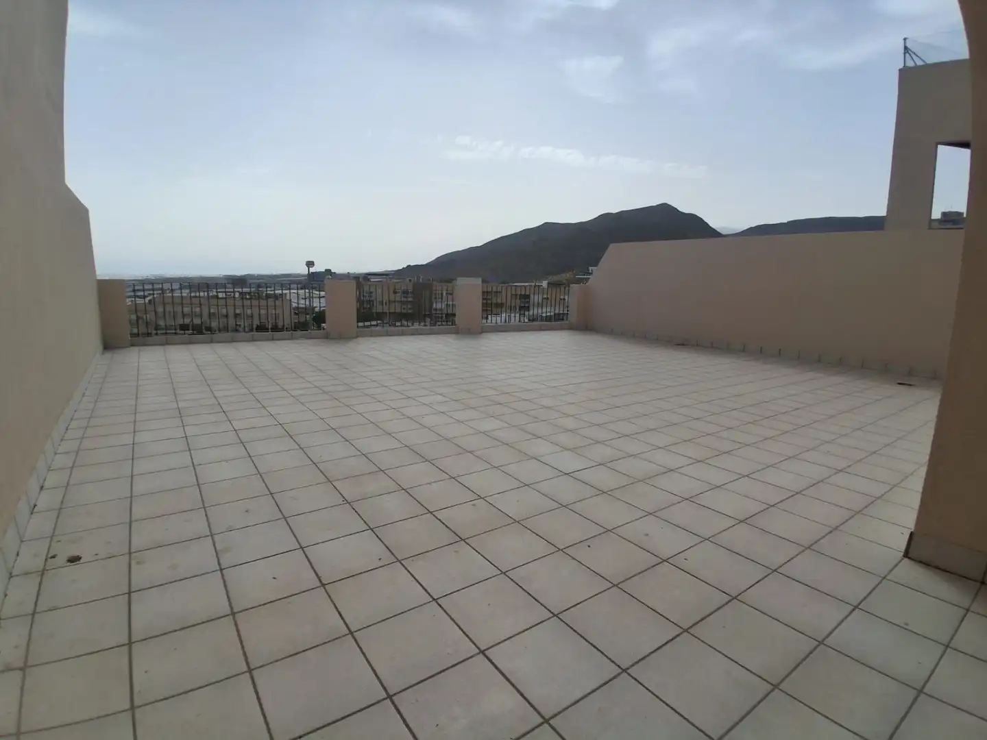 Terrassa de Pis en venda en Roquetas de Mar amb Aire condicionat, Calefacció i Terrassa