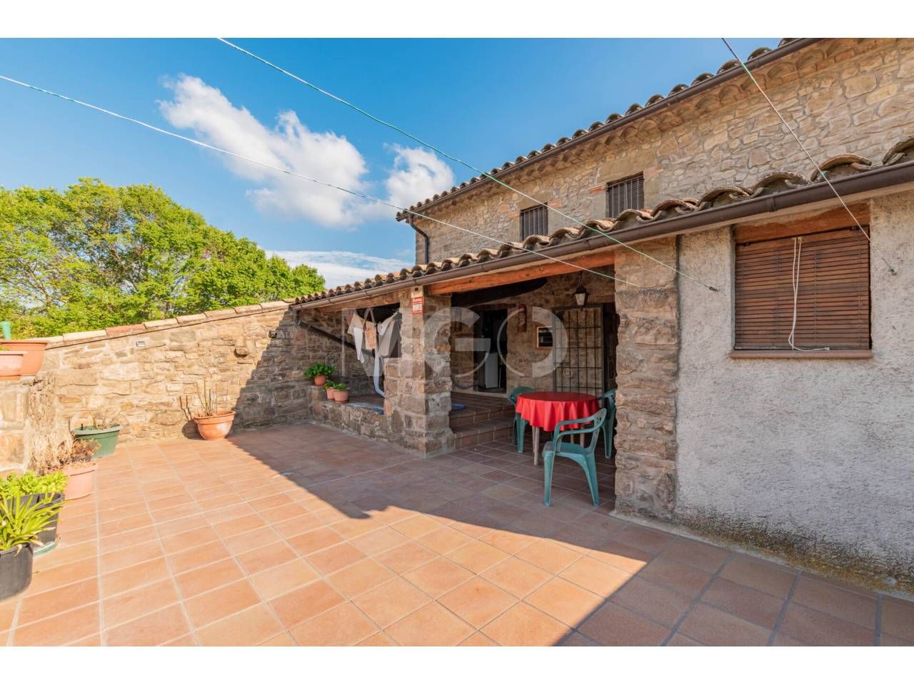 Vista exterior de Casa o xalet en venda en Santa Maria d'Oló amb Jardí privat i Terrassa