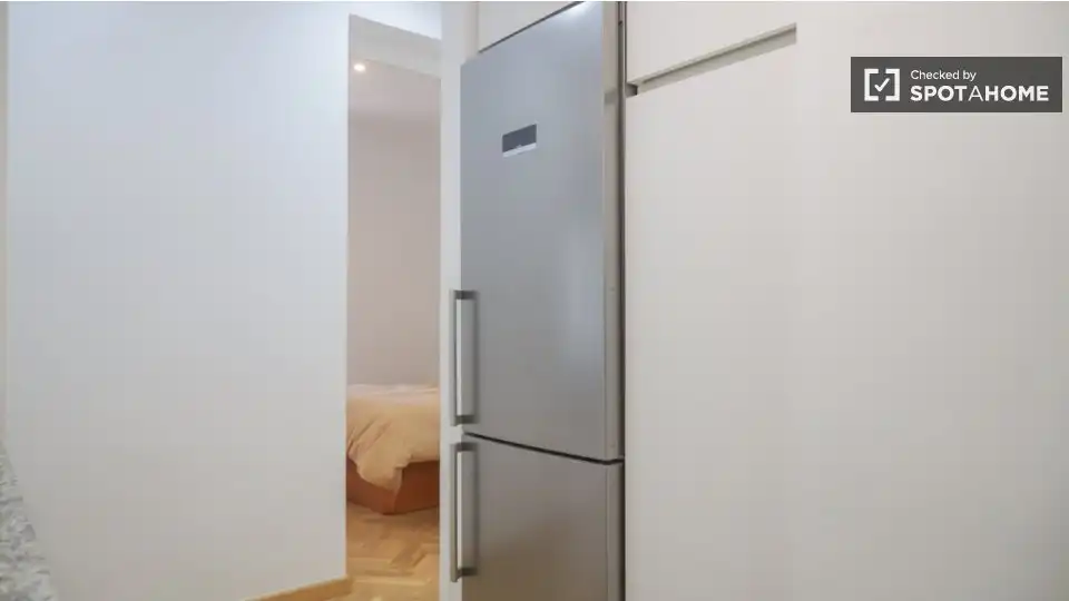Appartamento con terrazza in affitto a Chamberí, imagen 14