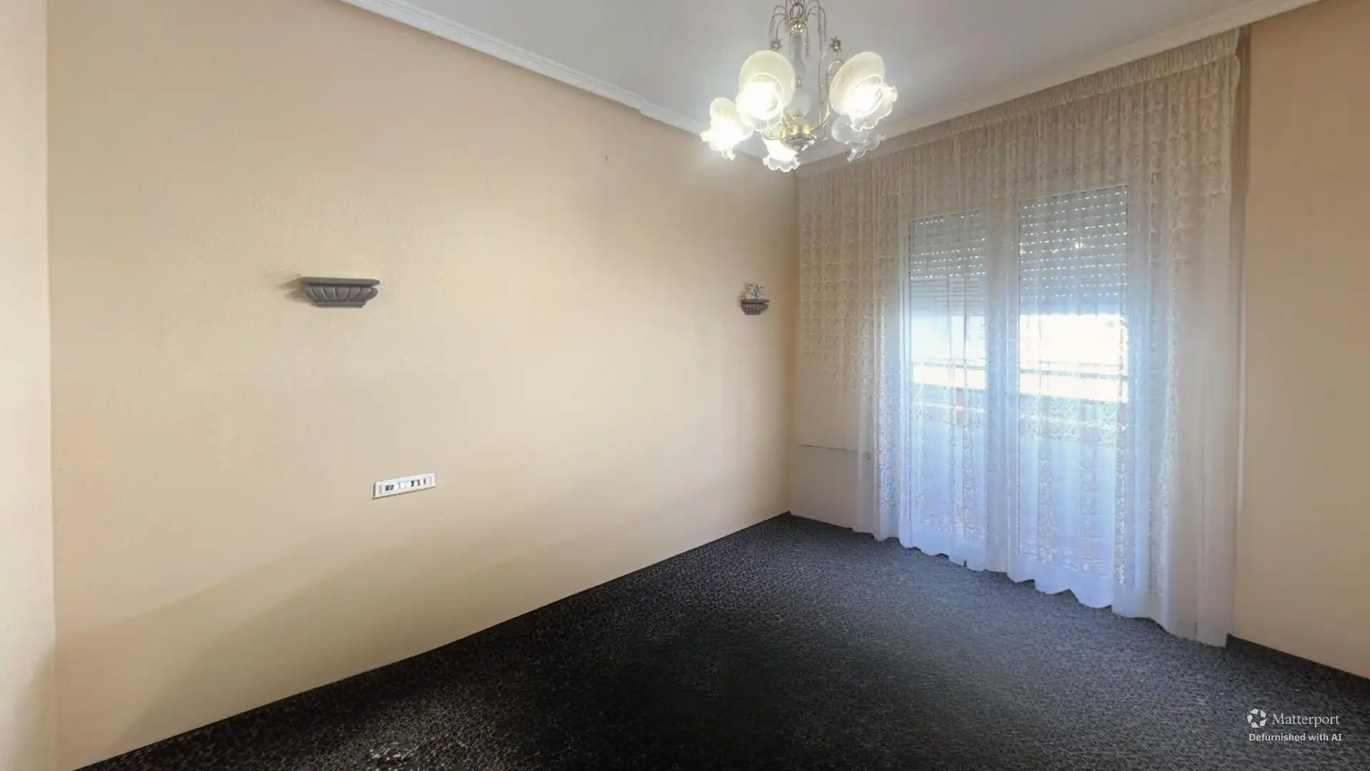 Bedroom of Flat for sale in Utiel  with Heating, Furnished and Washing machine