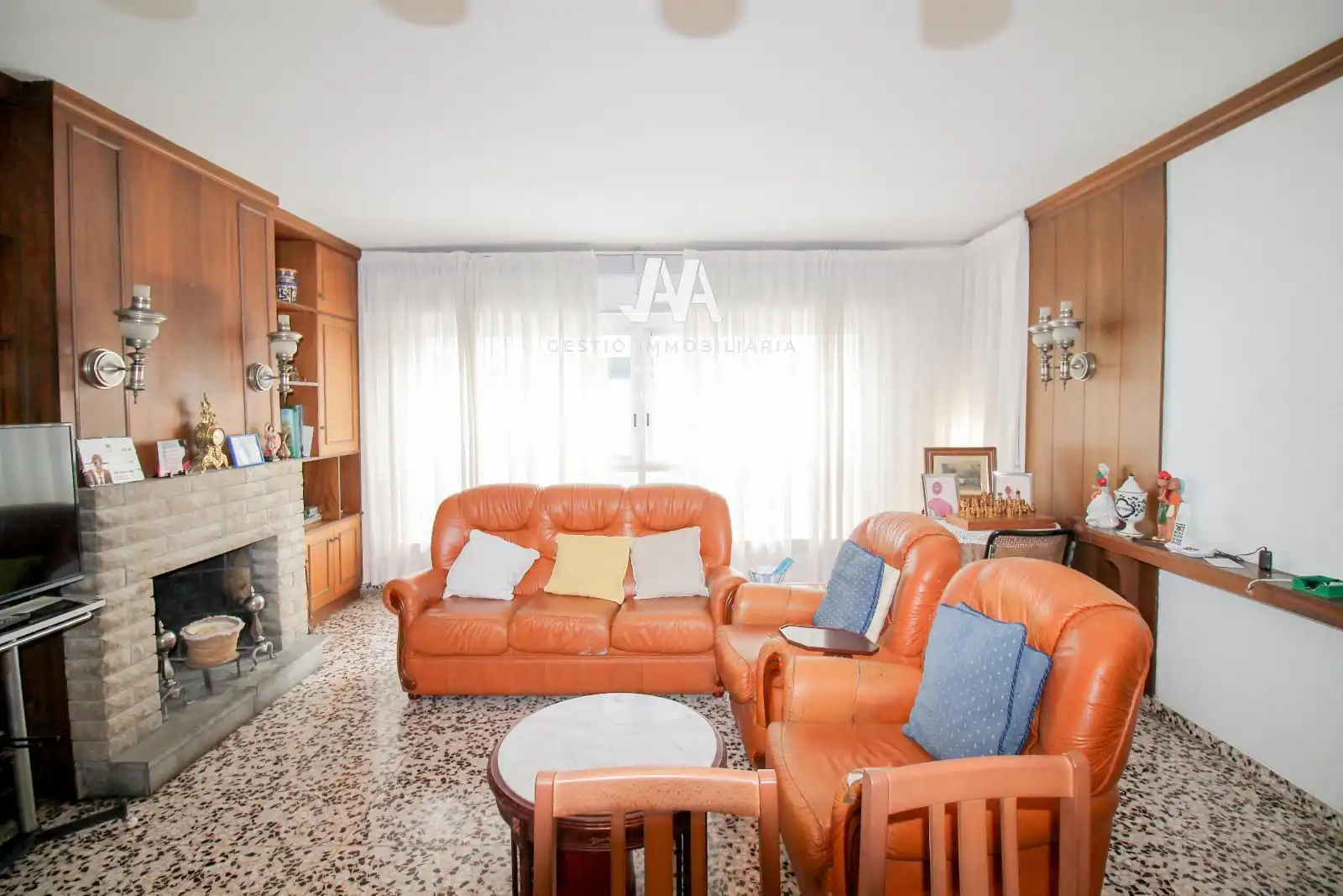 Sala de estar de Casa adosada en venta en Vilanova del Camí con Aire acondicionado, Calefacción y Terraza