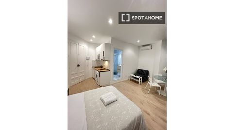 Foto 5 de Habitació a Universidad - Malasaña, Madrid Capital