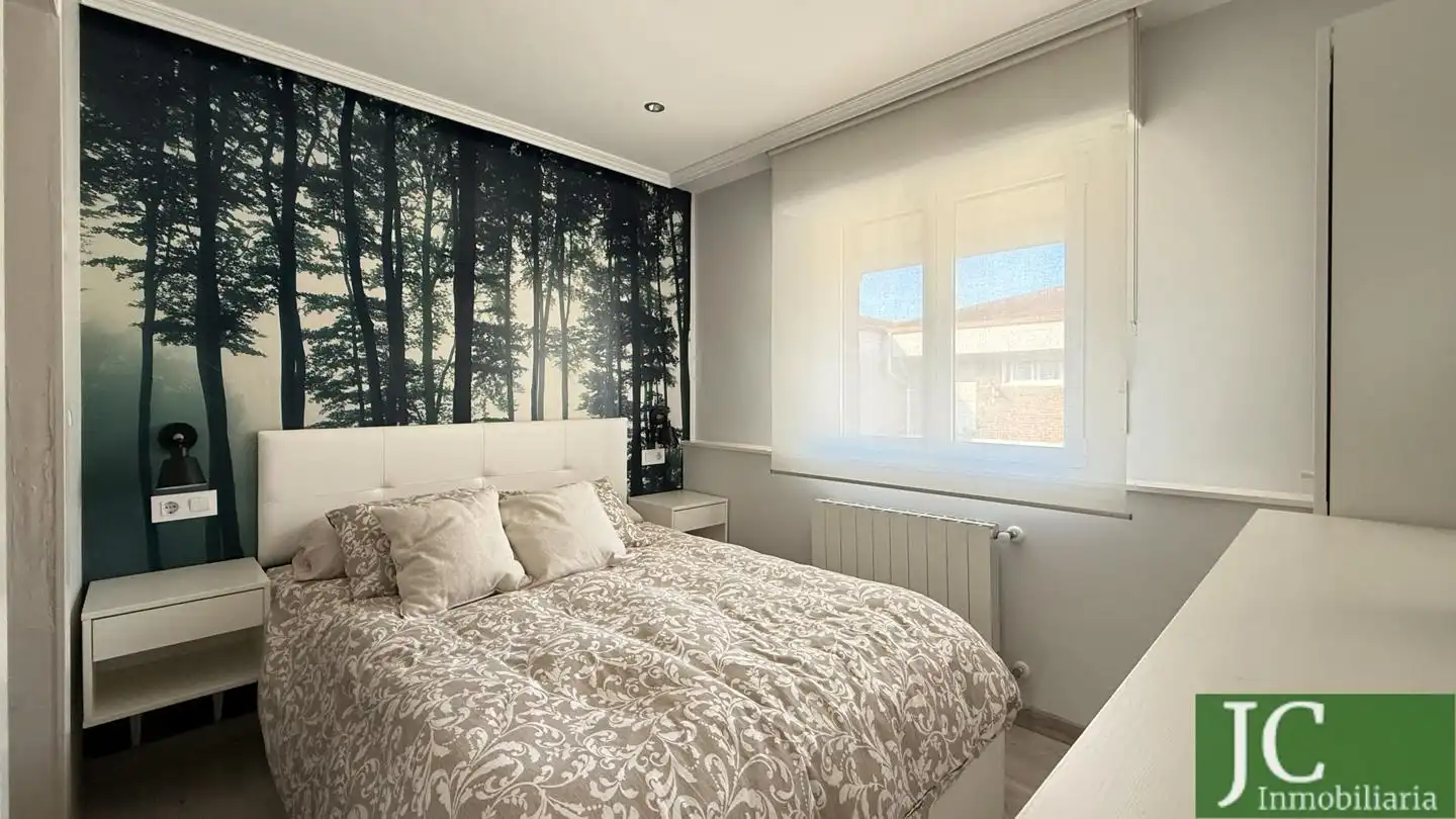 Bedroom of Flat for sale in Colindres, Cantabria