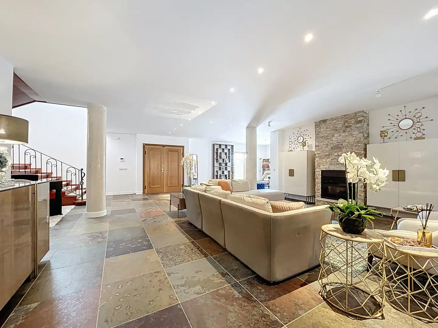 Sala de estar de Casa o chalet en venta en La Nucia con Jardín privado, Terraza y Piscina