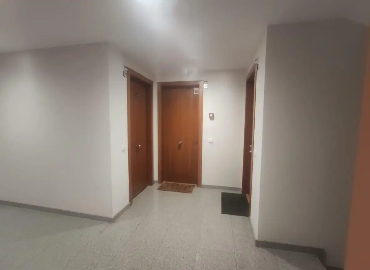 Loft zum Verkauf in Tiana mit Privatgarten und Gemeinschaftspool