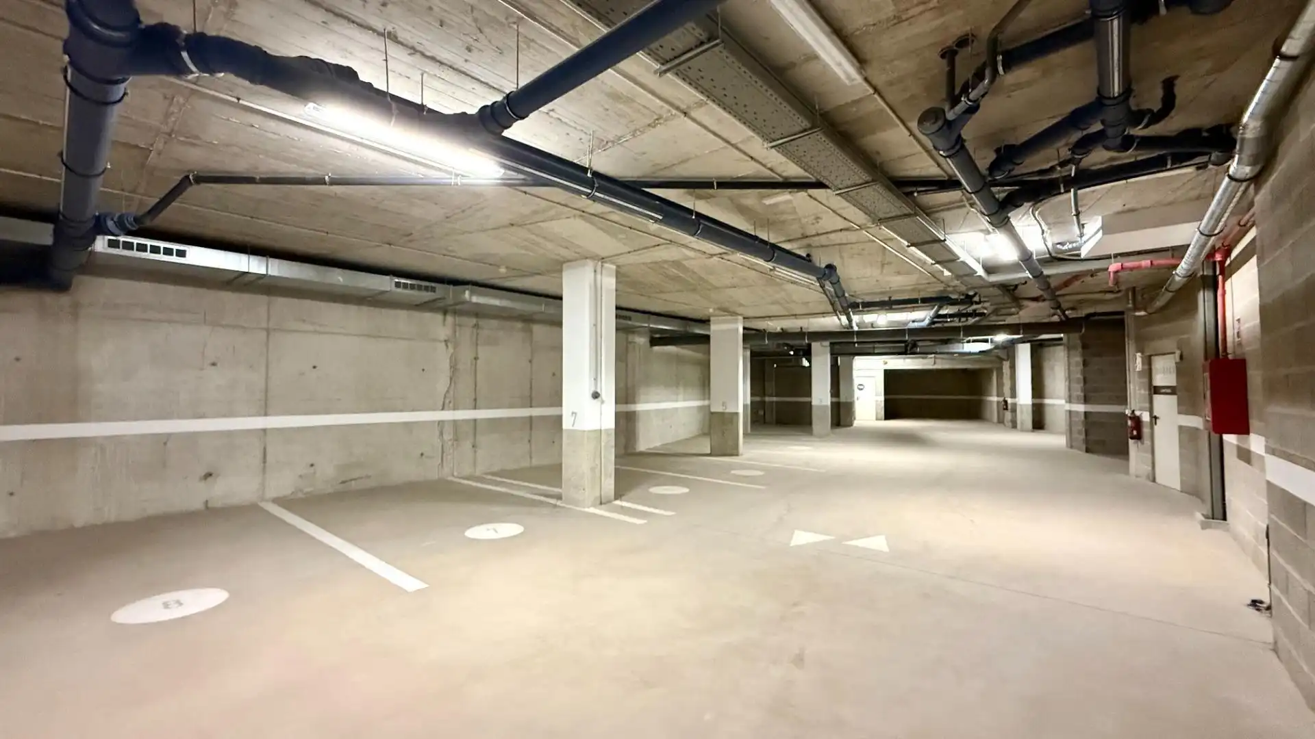 Parkplatz von Erdgeschoss zur Miete in  Palma de Mallorca mit Klimaanlage, Parkett und Terrasse