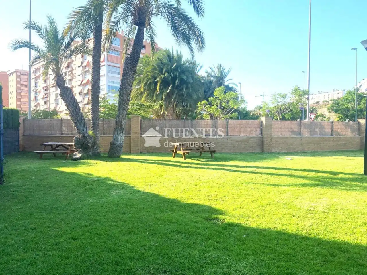 Pis de lloguer a Avenida Cardenal Francisco Álvarez, Paus - Poligono San Blas