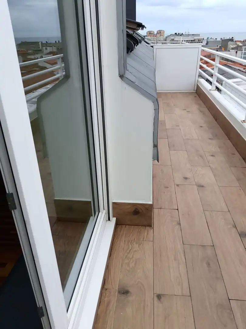 Terrasse von Wohnung zur Miete in A Coruña Capital  mit Heizung, Terrasse und Möbliert