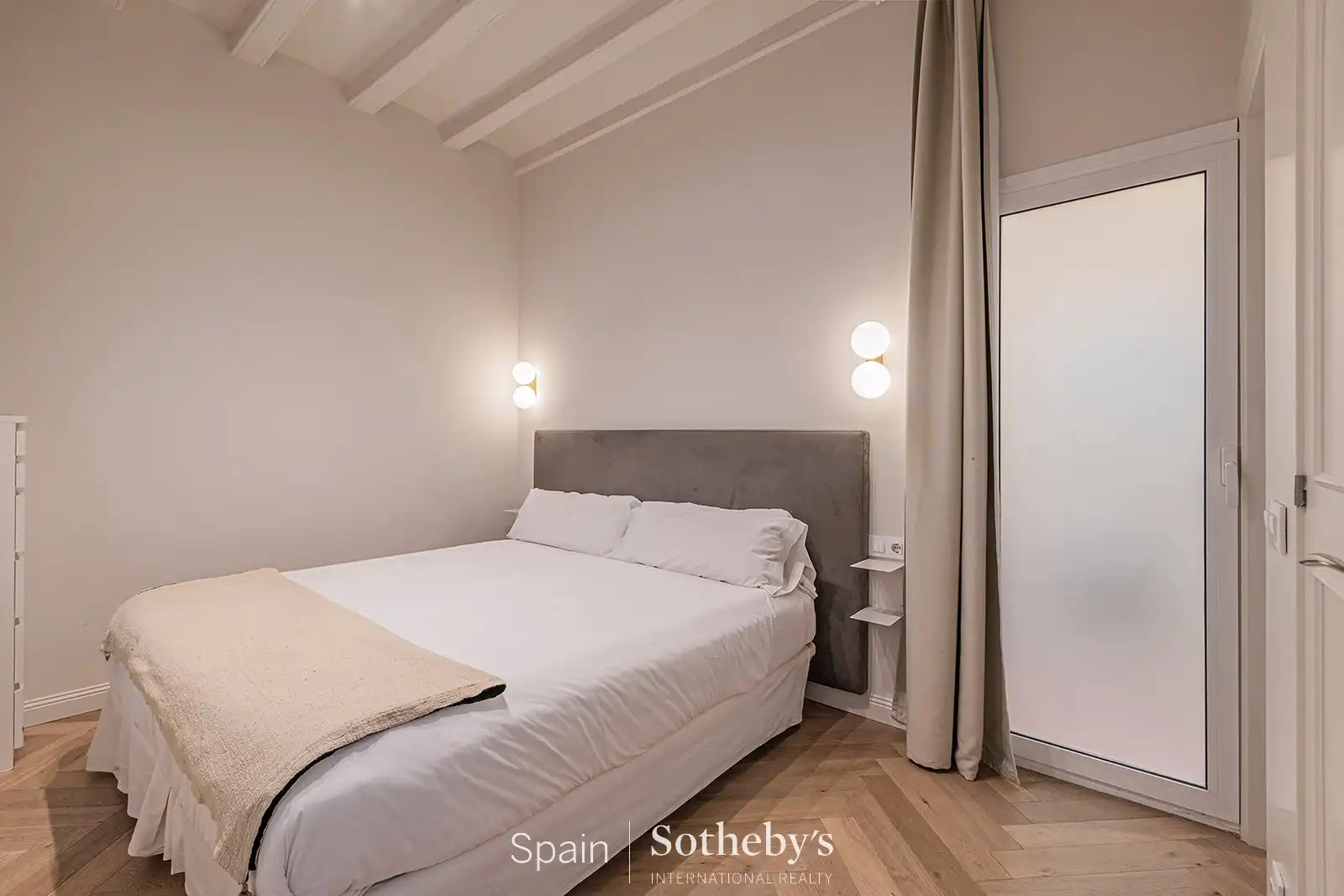 Apartamento con piscina en venta en Passeig Isabel II, imagen 24
