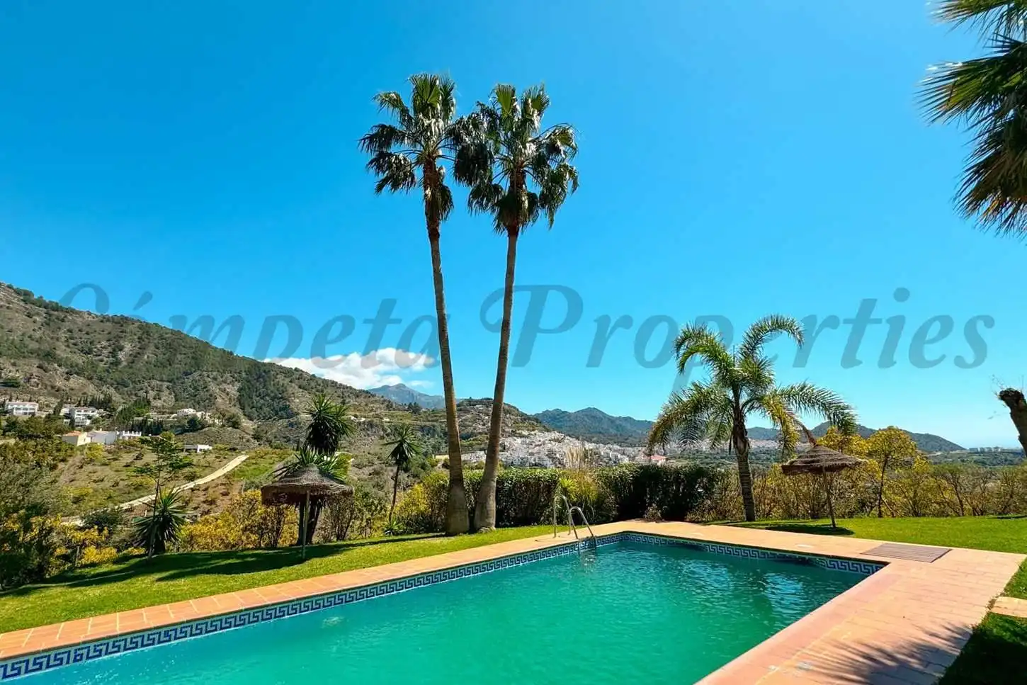 Casa amb piscina en venda a Frigiliana, imagen 2
