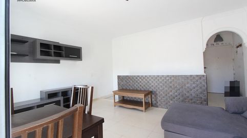 Foto 5 de Piso en venta en Republica de China, Colores - Entreparques, Sevilla Capital