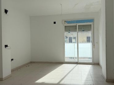 Appartamento con ascensore in vendita a Casco Urbano