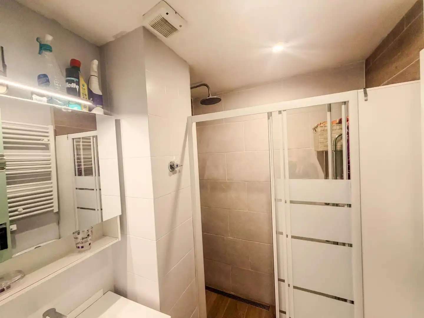 Apartament amb terrassa en venda a Carrer Carrer Sector Alberes, imagen 11