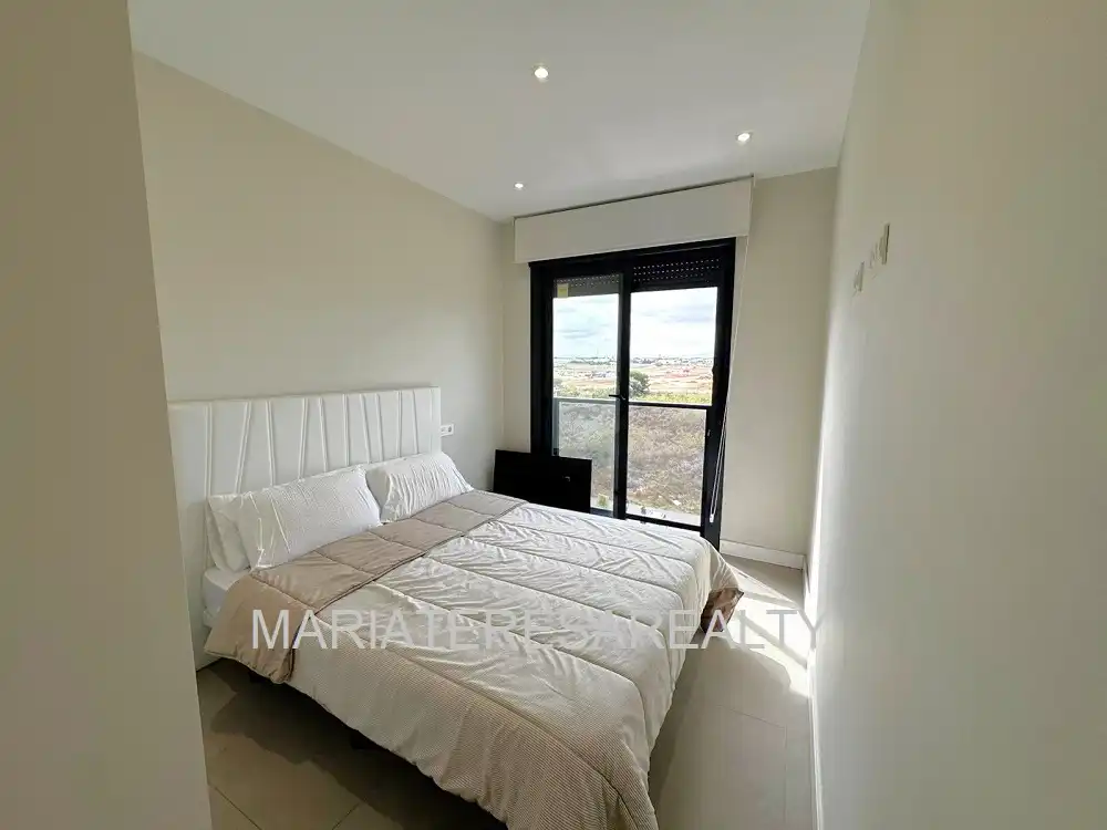 Habitación de Ático en venta en San Pedro del Pinatar con Aire acondicionado, Calefacción y Trastero