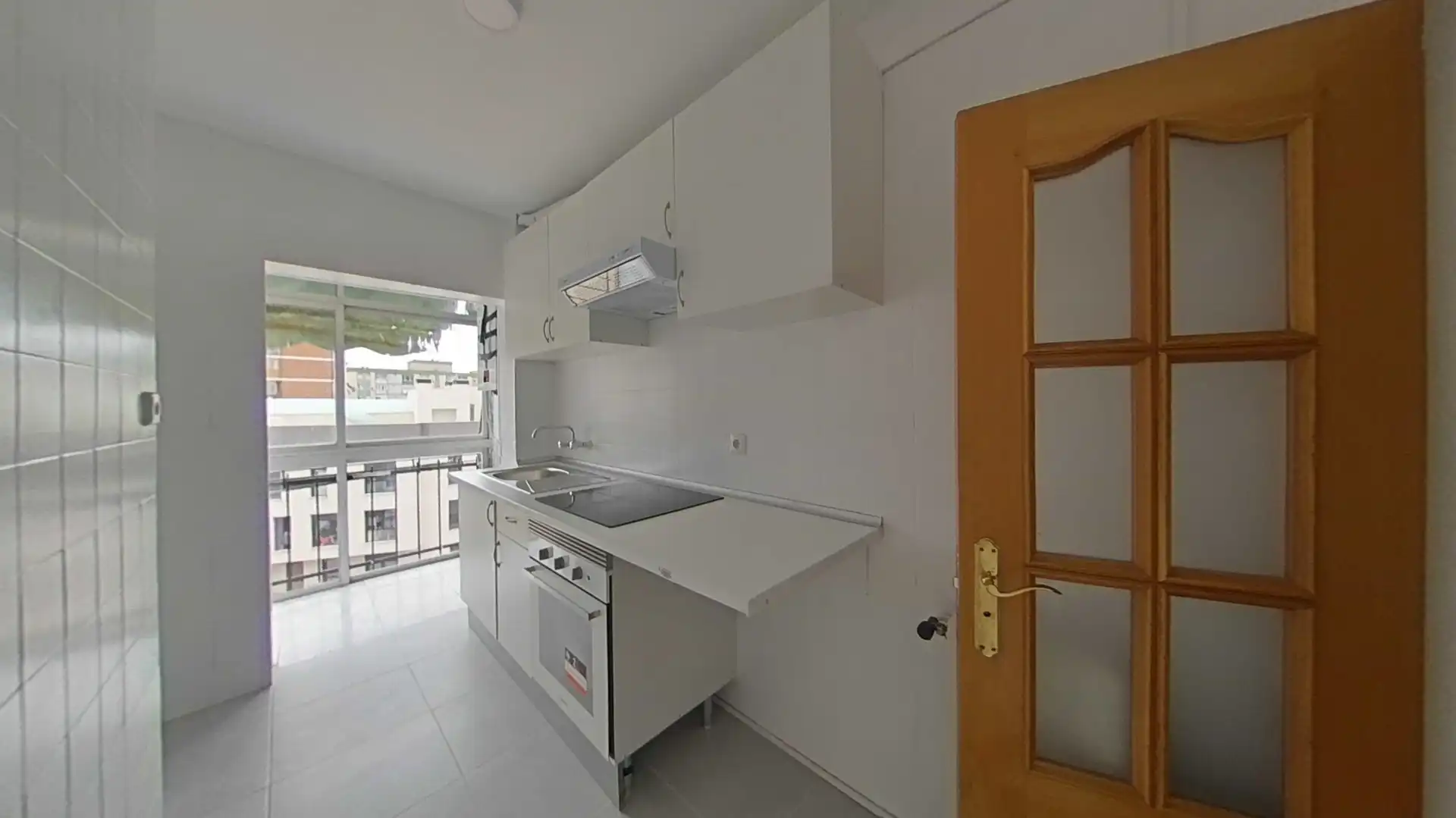 Cocina de Piso en venta en Madrid con Calefacción y Parquet