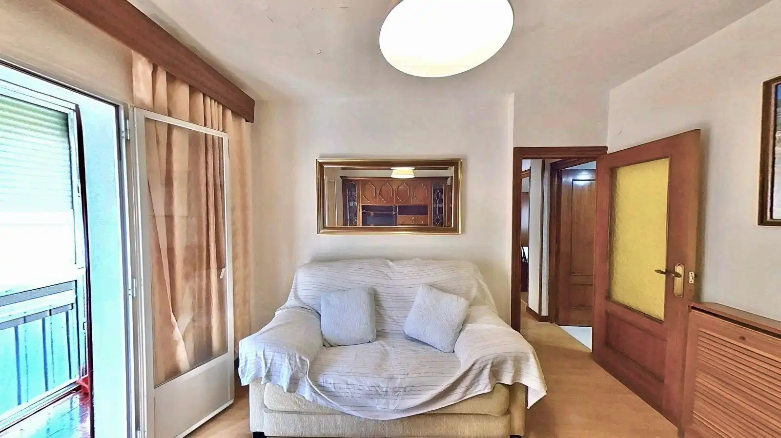 Living room of Apartments for sale in Madrid  with Heating, Parquet flooring and Terrace