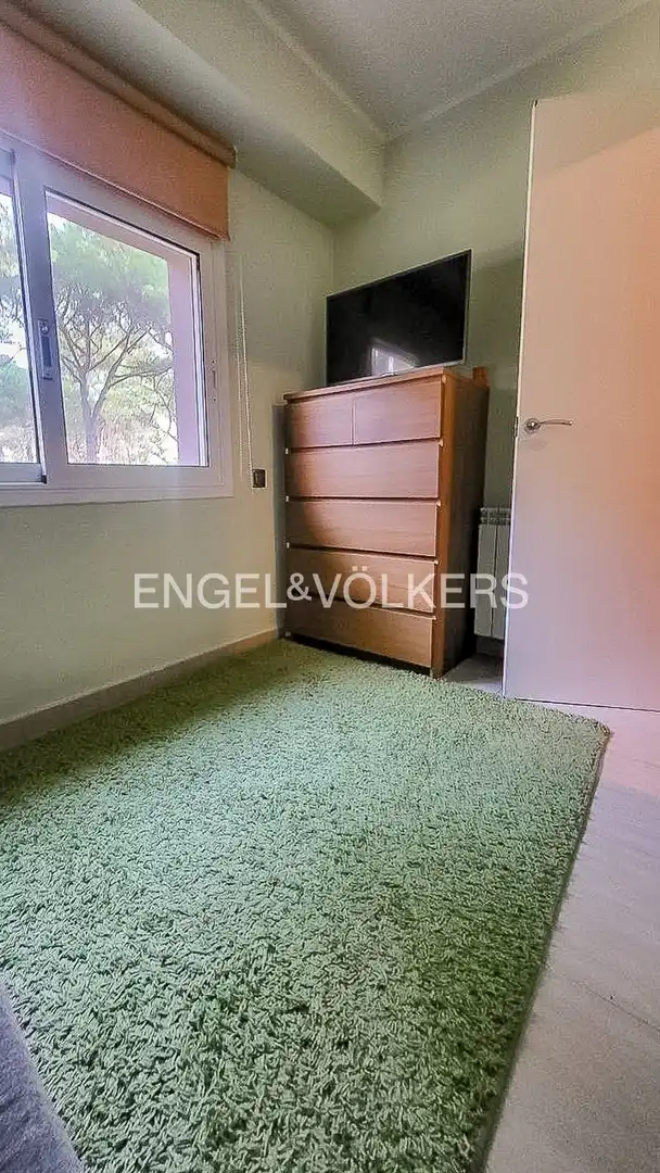Bedroom of Flat for rent in Gavà  with Air Conditioner, Heating and Swimming Pool