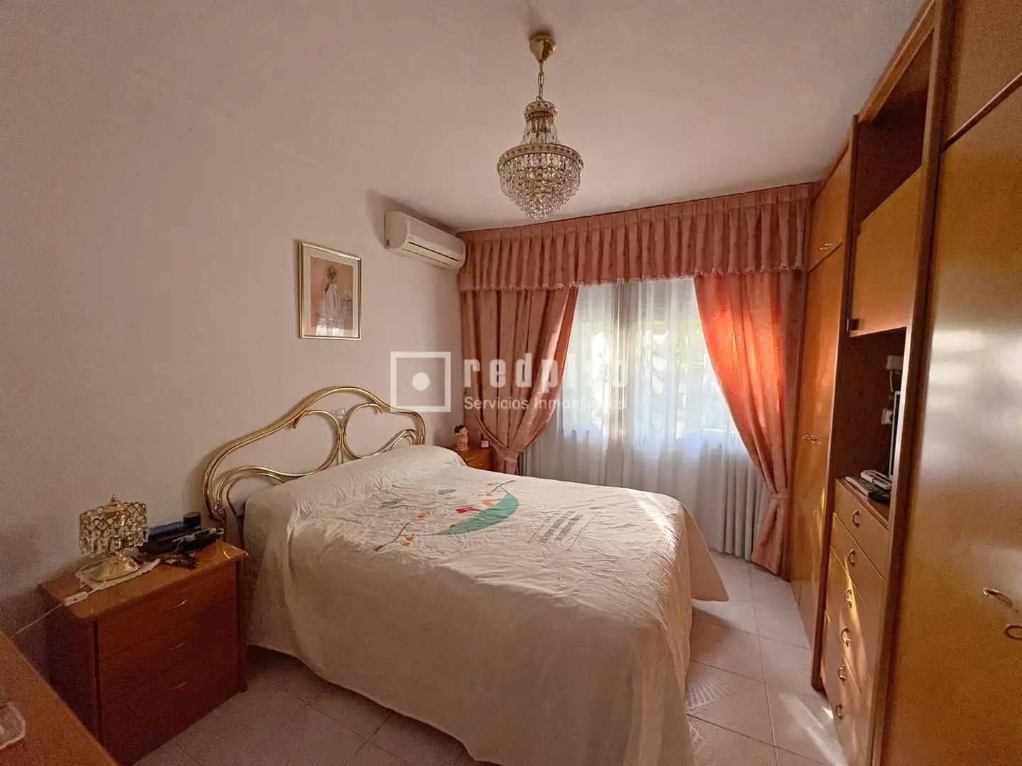 Bedroom of Flat for sale in Madrid  with Air Conditioner, Heating and Parquet flooring