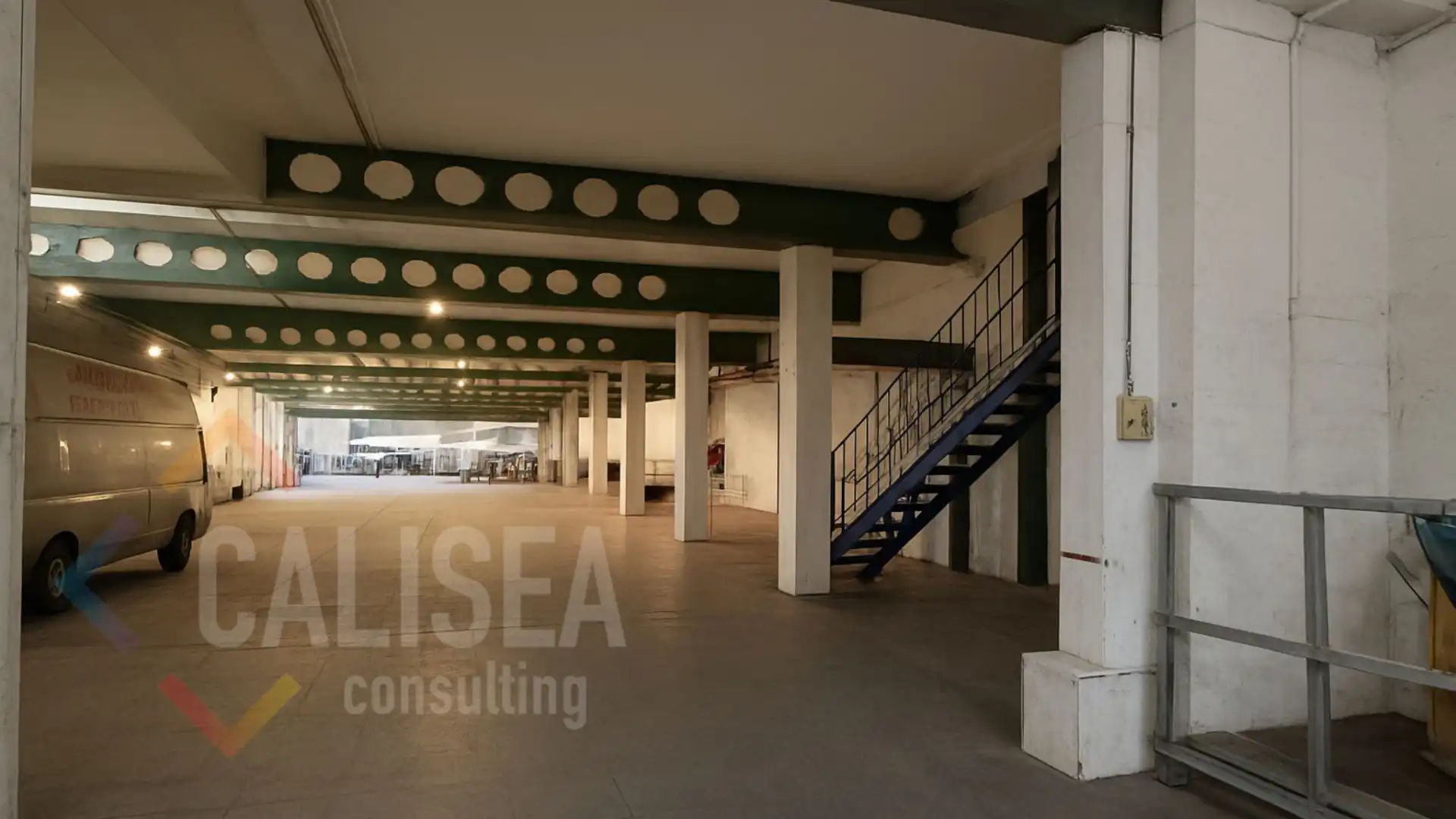 Nau industrial de lloguer en Sabadell