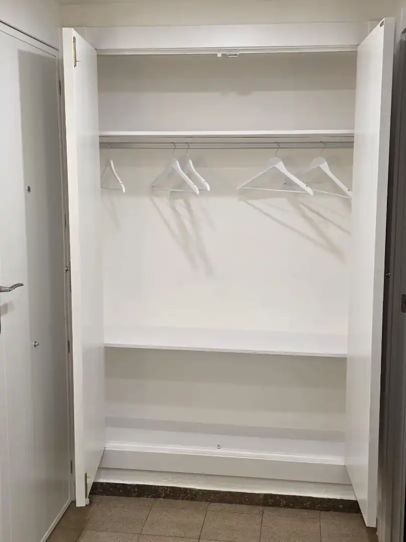 Habitación de Piso de alquiler en Zaragoza con Calefacción, Amueblado y Horno