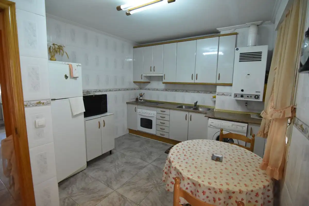 Flat with terrace for sale in Ciudad Rodrigo, imagen 4