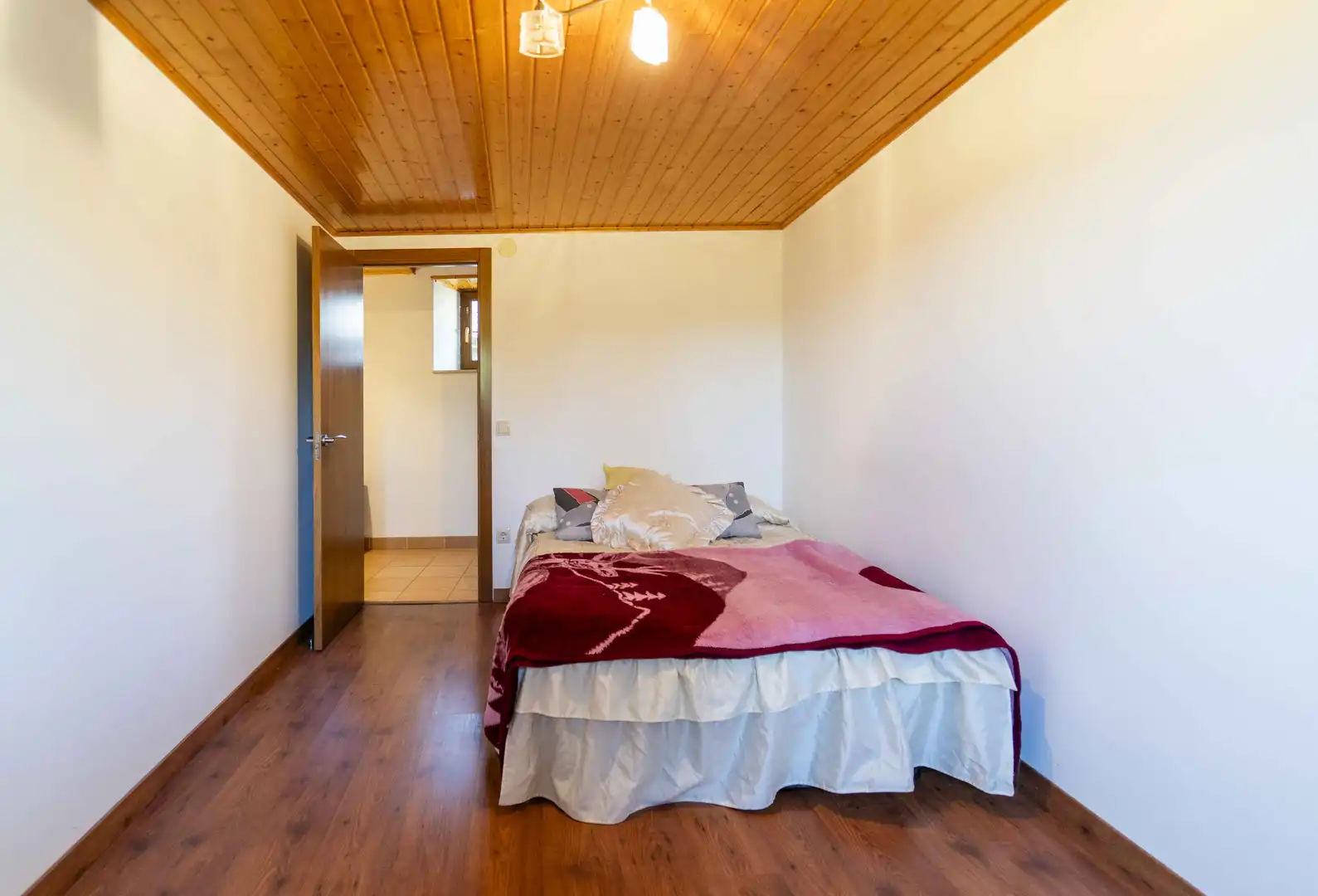 Habitación de Finca rústica en venta en San Tirso de Abres con Amueblado