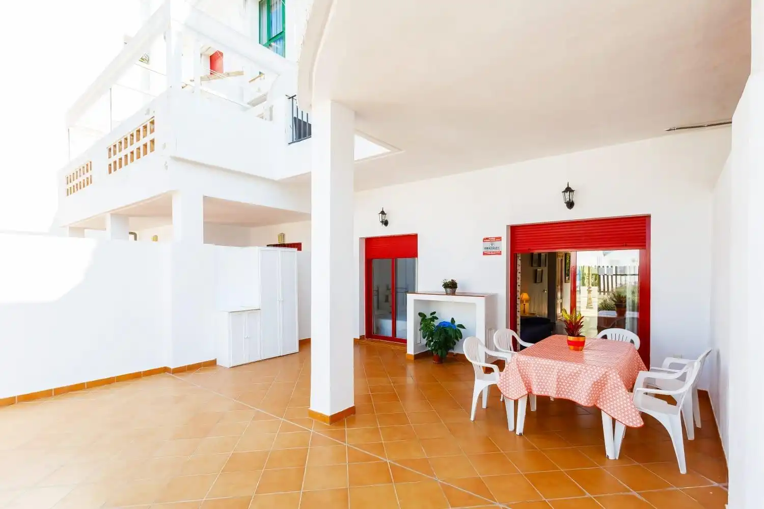 Apartamento con terraza en venta en Las Palmeras - Dehesilla, imagen 5