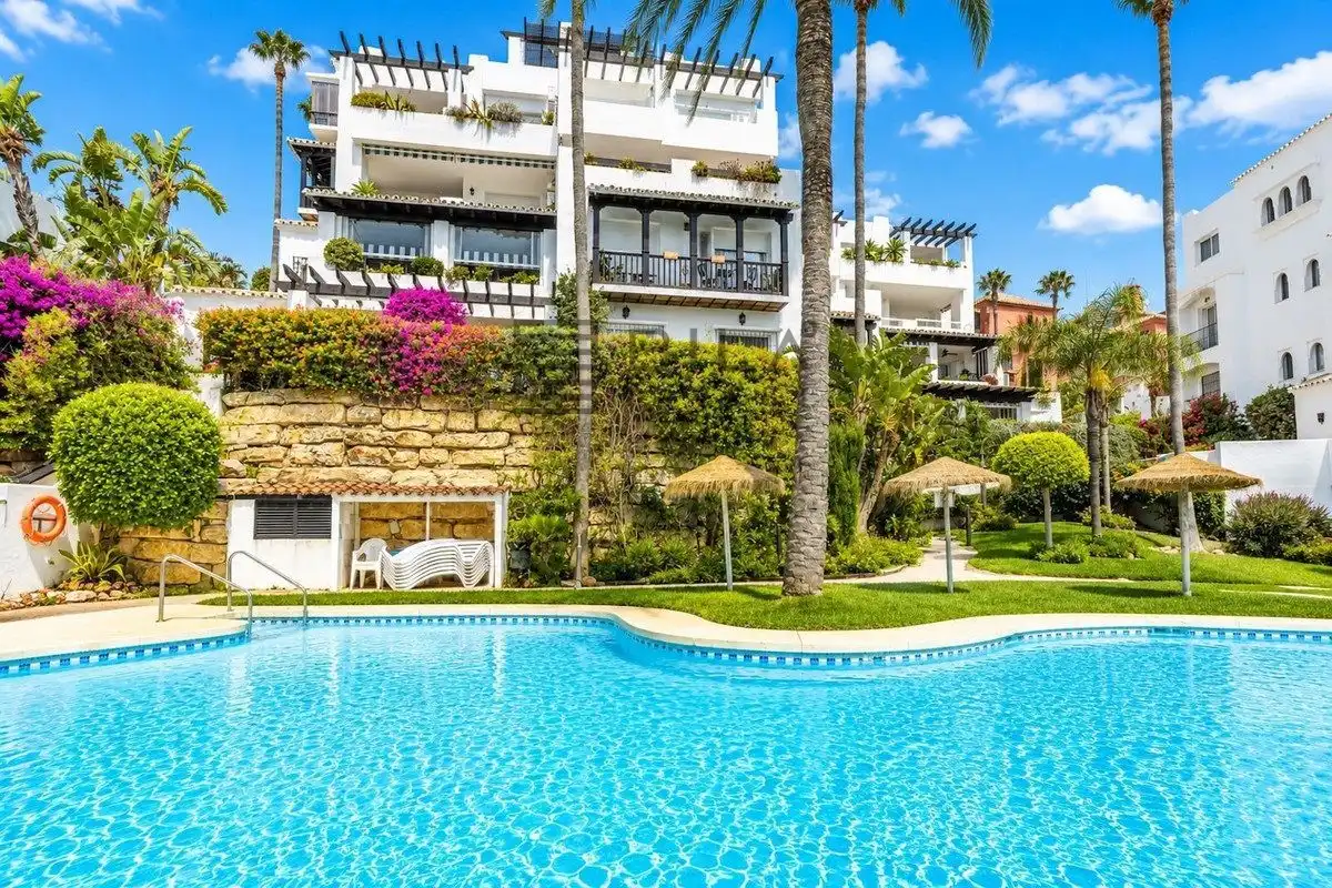 Wohnung mit Pool zum Verkauf in Urb. El Albaicín