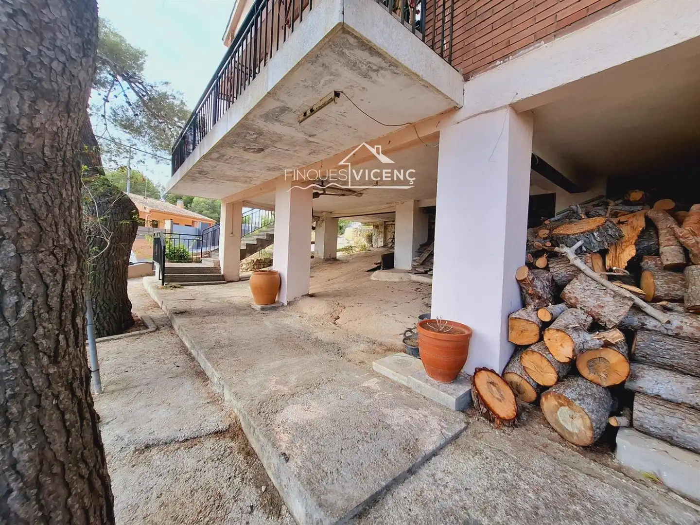 Houses for sale in VIOLETA, Valldemar - Montmar