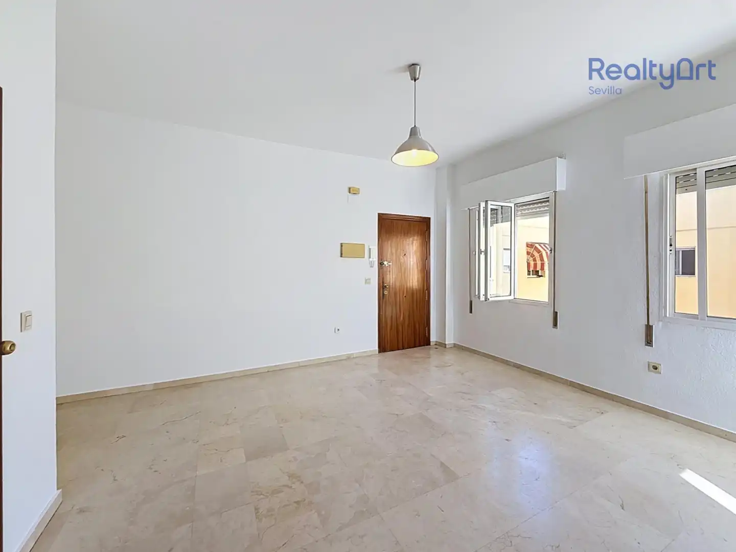Sala d'estar de Apartament en venda en Casco Antiguo