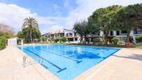 Piscina de Casa o xalet en venda en Calafell amb Jardí privat, Terrassa i Balcó