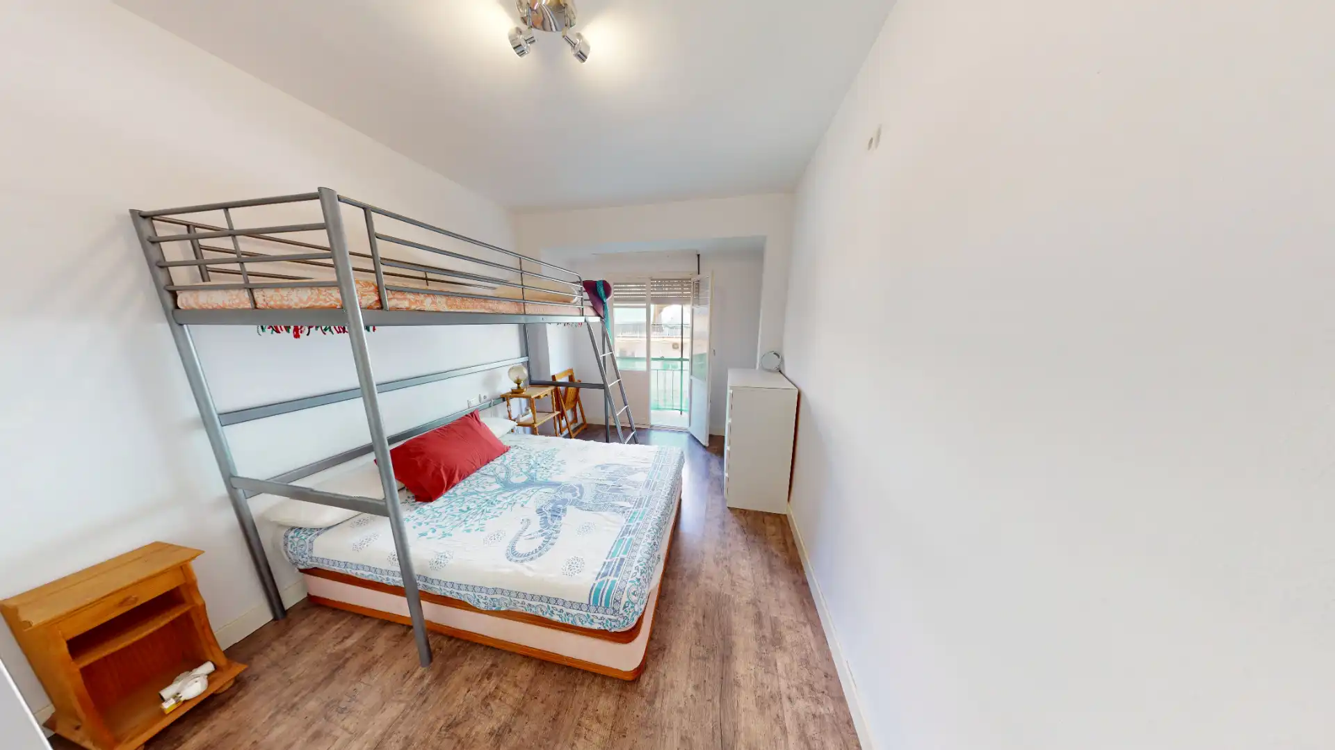 Schlafzimmer von Wohnung zum Verkauf in Alicante / Alacant mit Möbliert