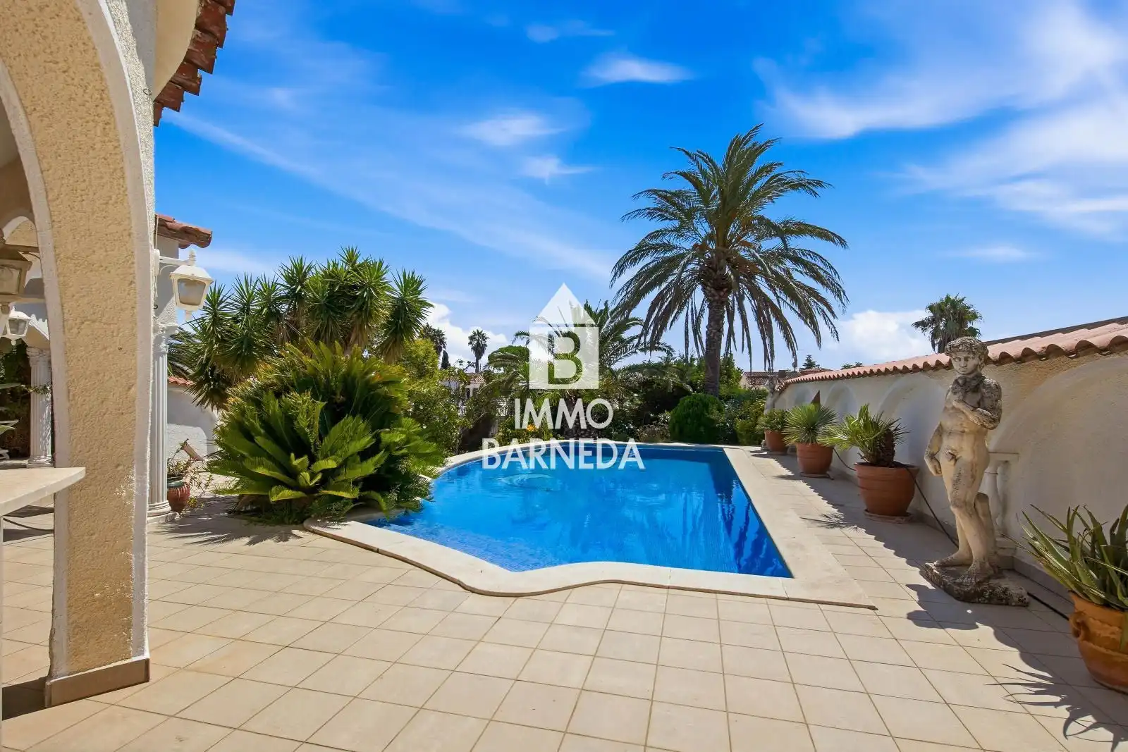 Jardí de Casa o xalet en venda en Empuriabrava amb Aire condicionat, Calefacció i Terrassa