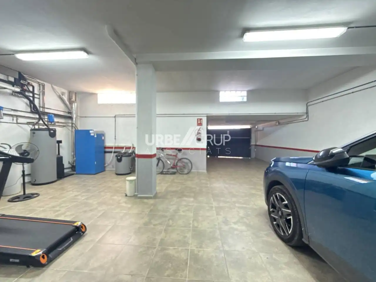 Aparcament de Casa o xalet en venda en Masquefa amb Aire condicionat, Calefacció i Jardí privat