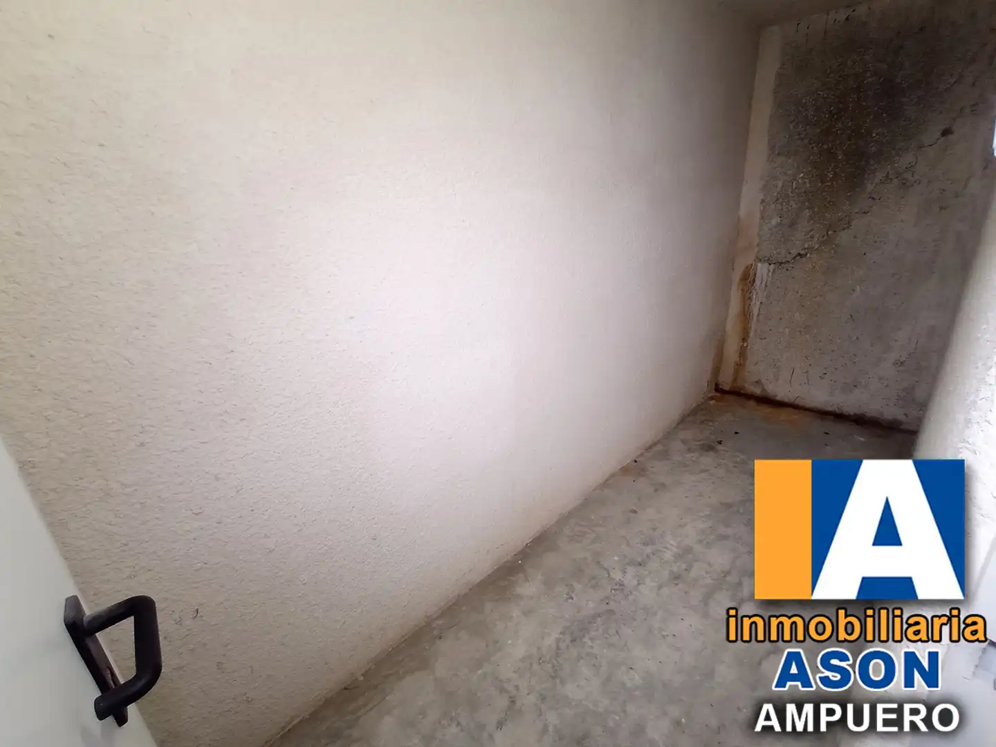 Trastero de alquiler en Calle del Comercio, 31, Ampuero