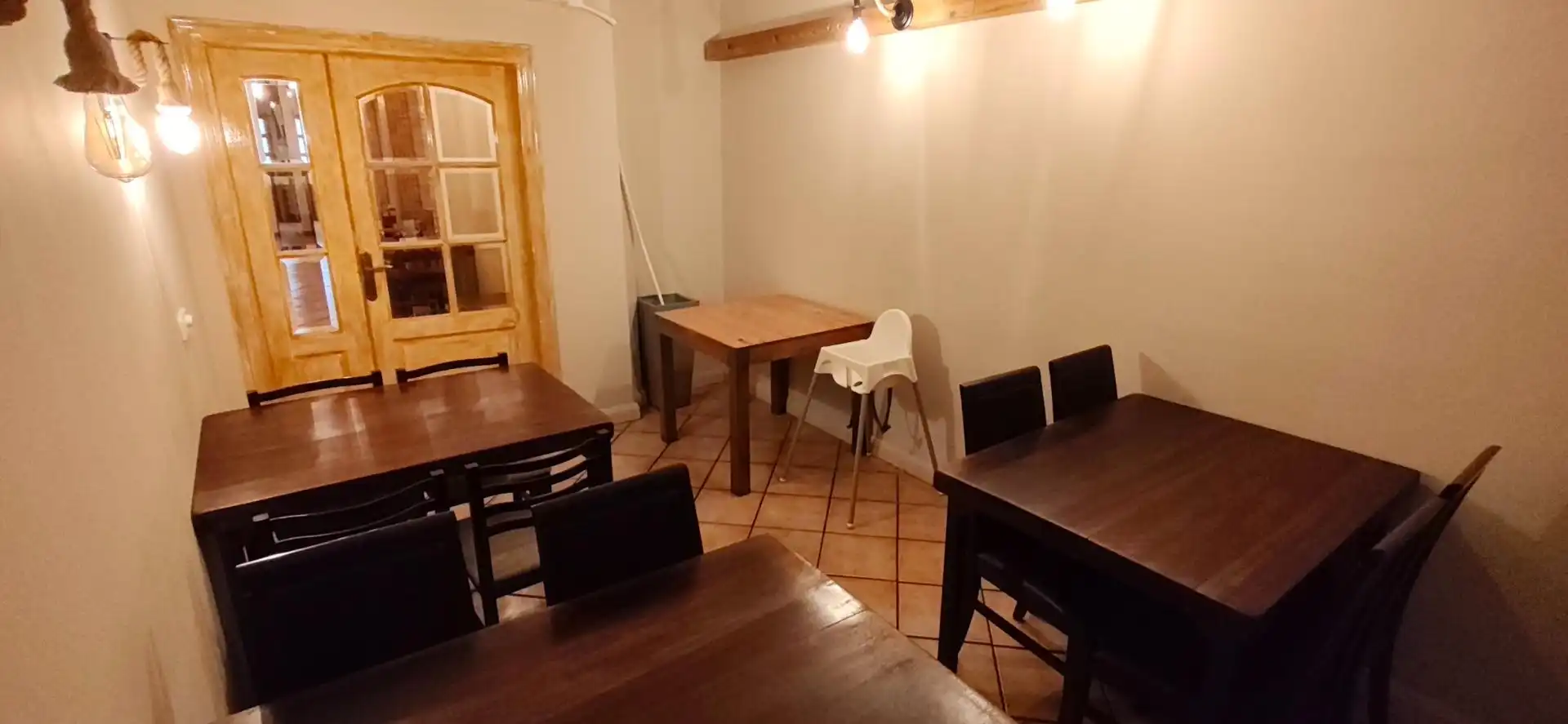 Comedor de Local de alquiler en Valencia con Aire acondicionado y Amueblado