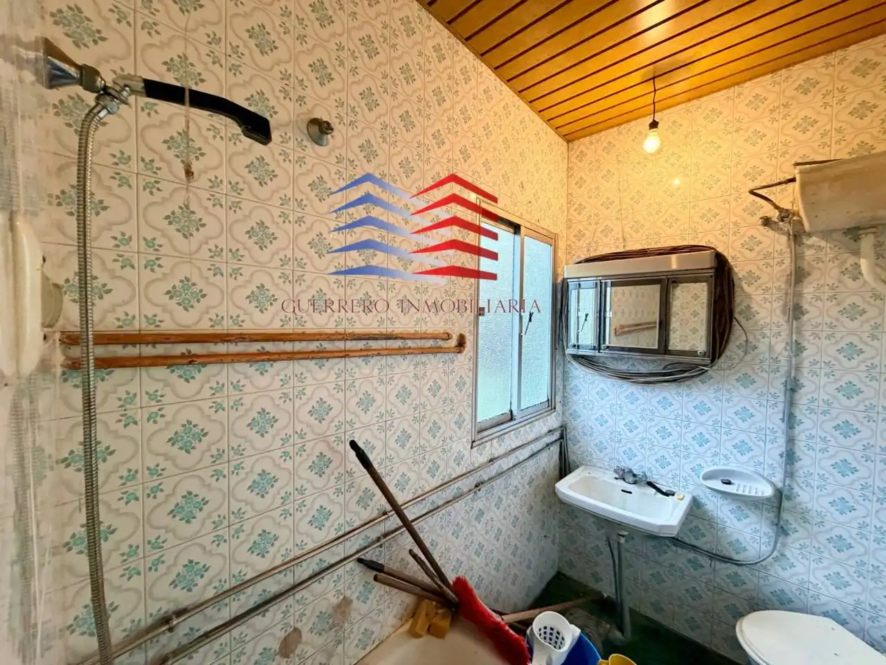 Baño de Casa o chalet en venta en A Bola  con Jardín privado, Trastero y Balcón