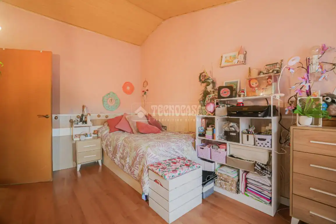 Piso en venta en Carrer de la Font del Ferro, Ca n'Oriol