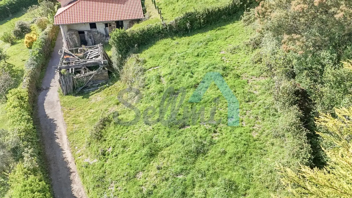 Casa o xalet en venda en Cudillero amb Jardí privat, Parquet i Terrassa