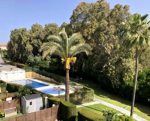 Swimming pool of House or chalet for sale in Estepona  with Air Conditioner, Private garden and Terrace